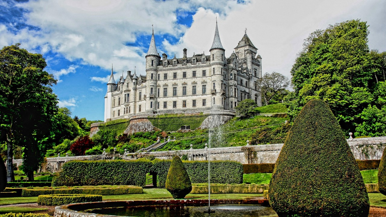 Dunrobin Castle